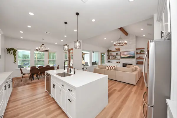 140 Quiet Springs Trail Street, Willis, TX 77378