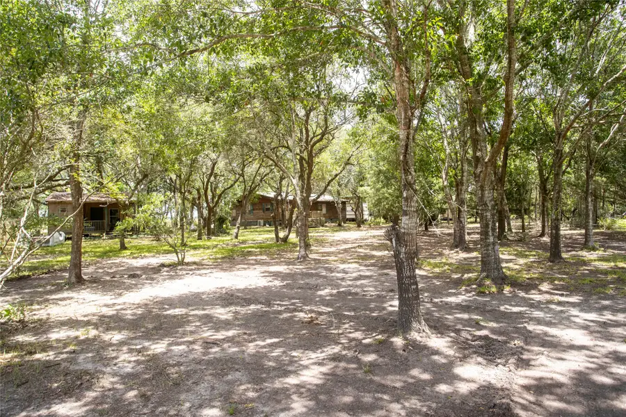 870 County Road 460, Blessing, TX 77419 - Image #2