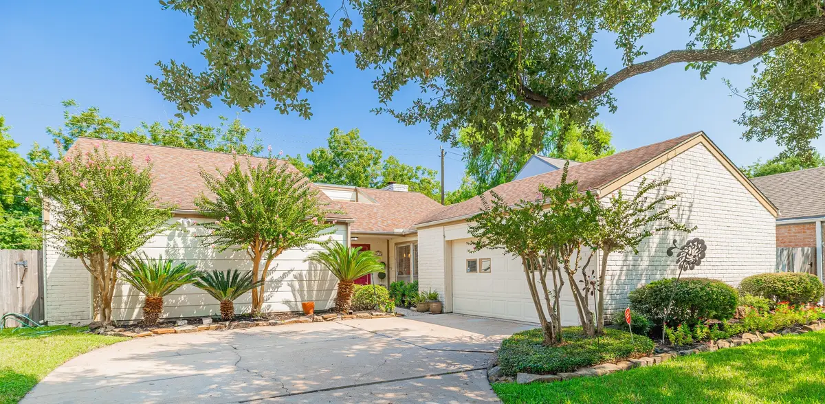 12414 Rocky Knoll Drive, Houston, TX 77077 - Image #1