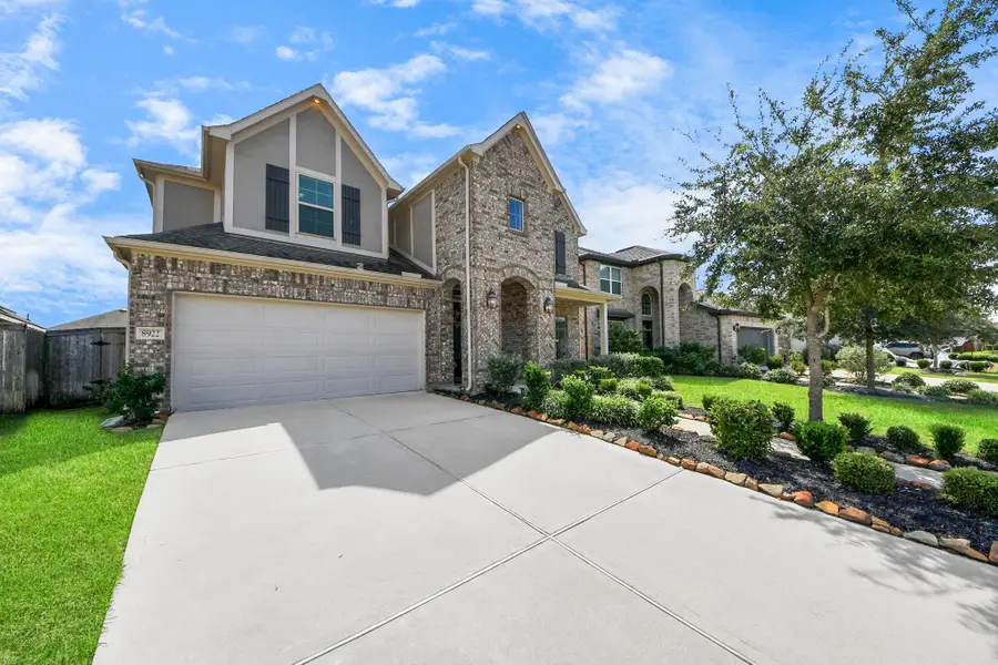 8922 Golden Mist Drive, Missouri City, TX 77459 - Image #3