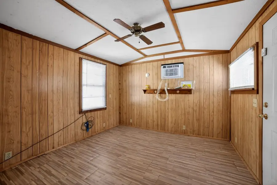 14029 Sitting Bull, Malakoff, TX 75148 - #3