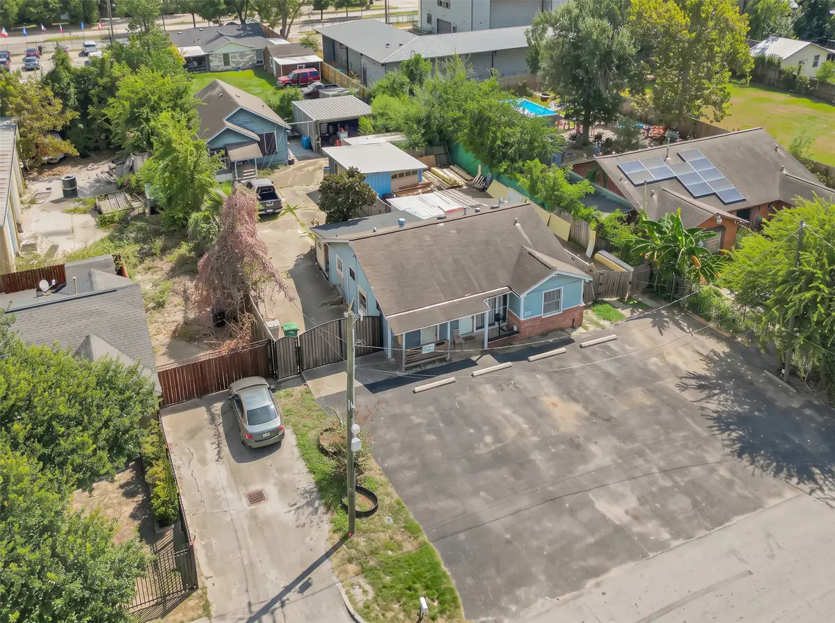 2084 Harland Drive, Houston, TX 77055 - #1