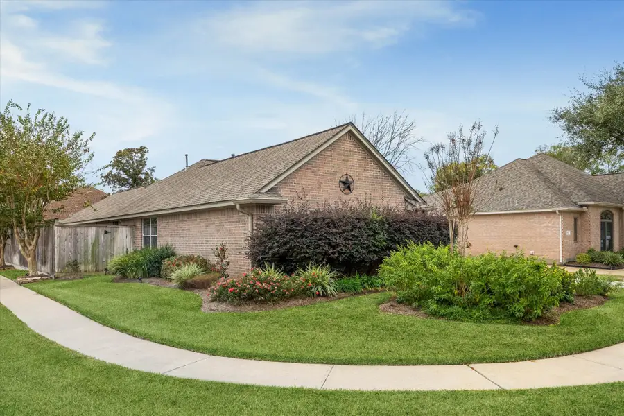 7907 N Wellington Court, Houston, TX 77055 - Image #2