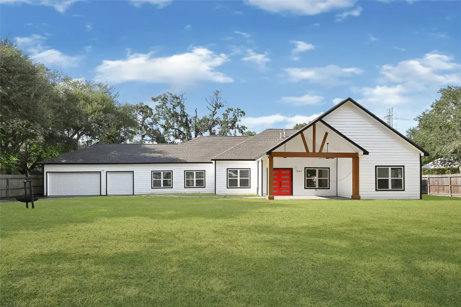 7045 Cayton Street, Houston, TX 77061 - Image #2