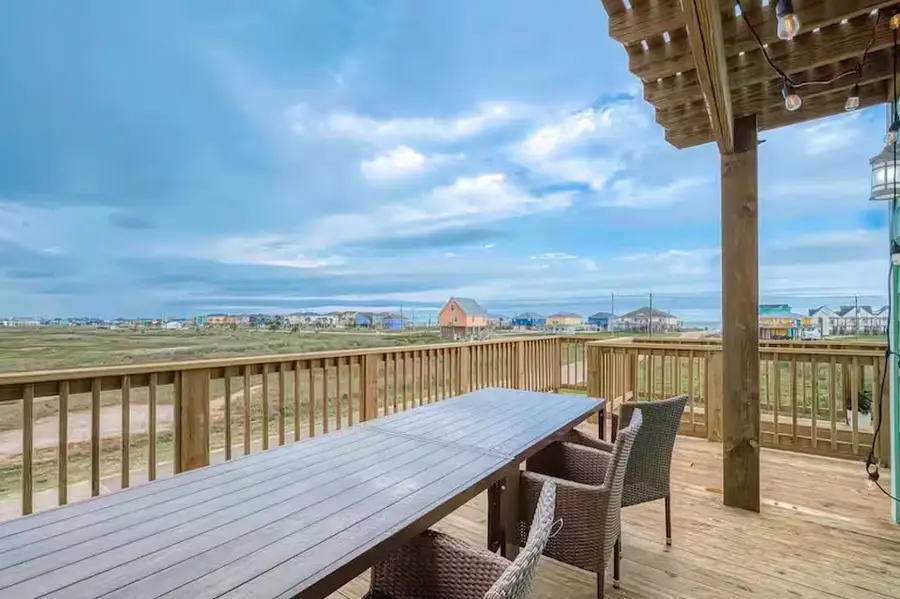 226 Bay Avenue, Freeport, TX 77541 - #3