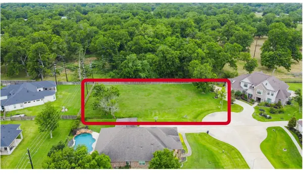 32823 Whistler Court, Fulshear, TX 77441