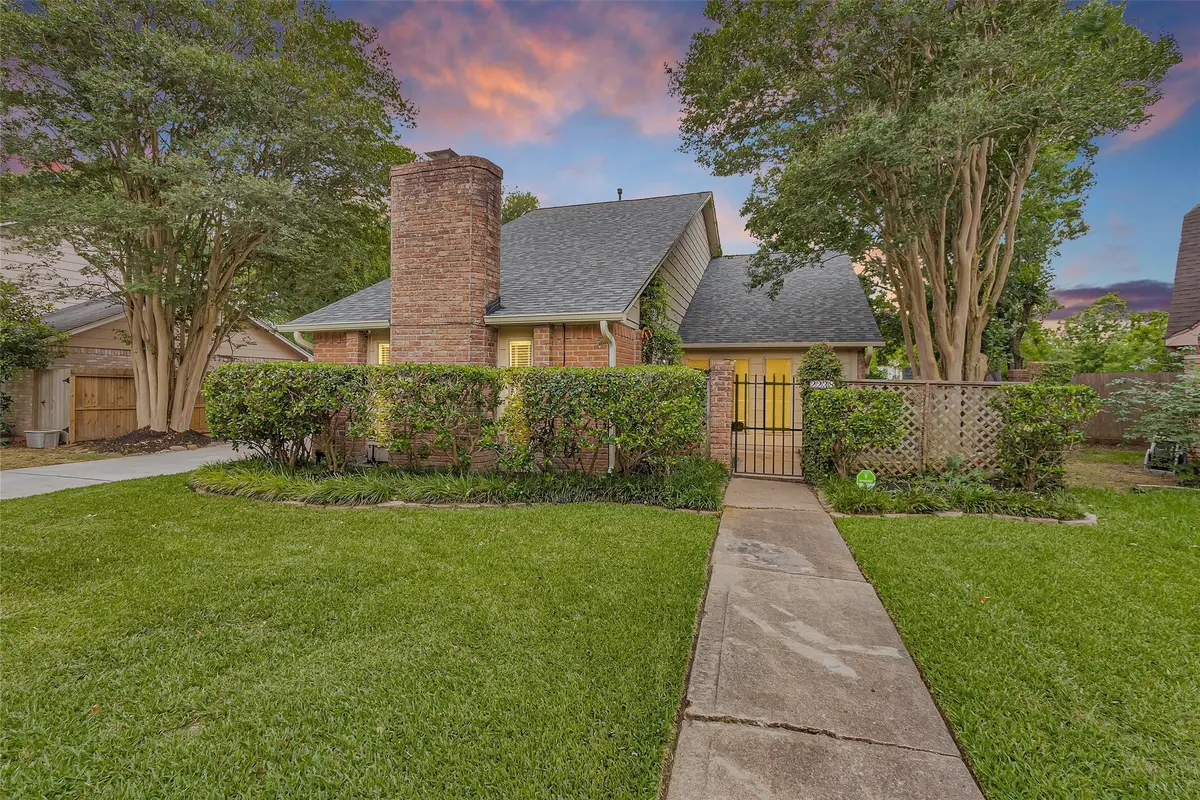 2238 Hickory Lawn Drive, Houston, TX 77077 - Image #1