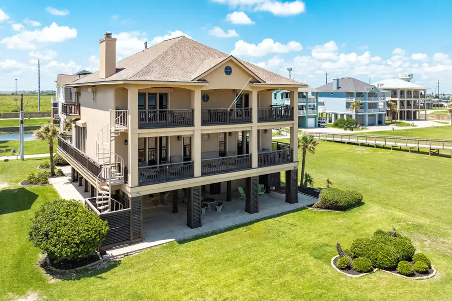 9 Blue Heron Drive, Jamaica Beach, TX 77554 - Image #2