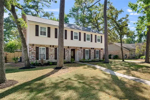 1006 Glouchester Lane, Houston, TX 77073