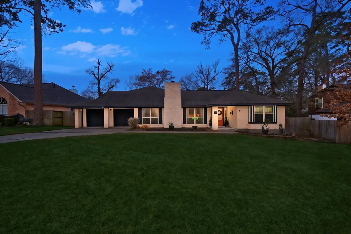 120 April Wind Drive E, Montgomery, TX 77356 - #1