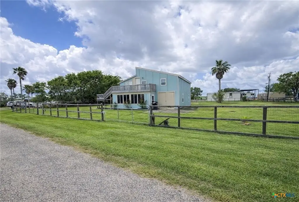 488 Alamo Beach Avenue, Port Lavaca, TX 77979 - #1