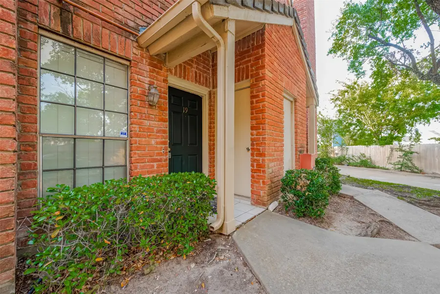 2211 S Kirkwood Road #19, Houston, TX 77077 - #3