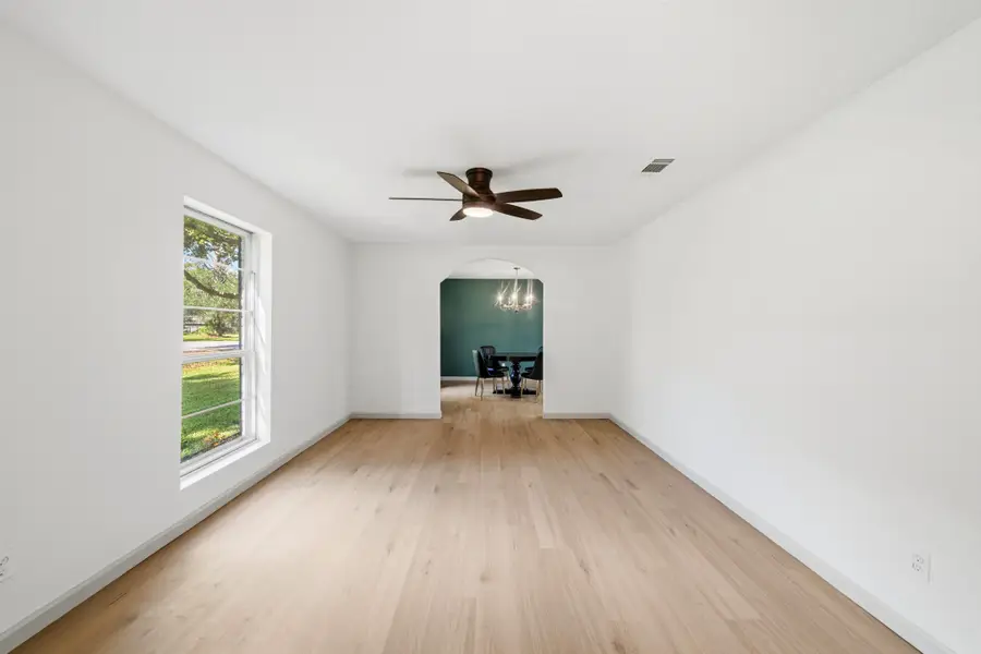 9 Robin Drive, Alvin, TX 77511 - #3