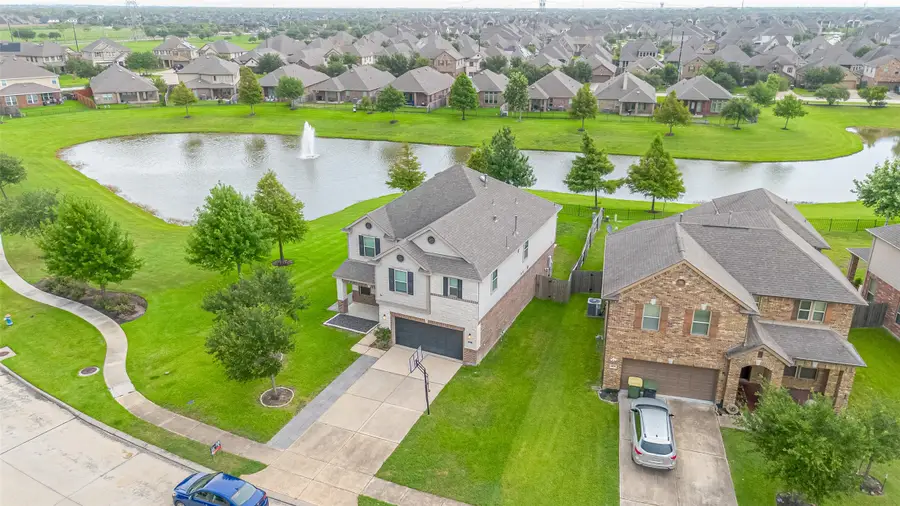 3215 Laurel Bend Lane, Pearland, TX 77584 - Image #3