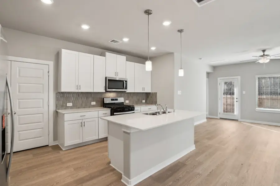 18656 Presswood Way Drive, New Caney, TX 77357 - Image #3