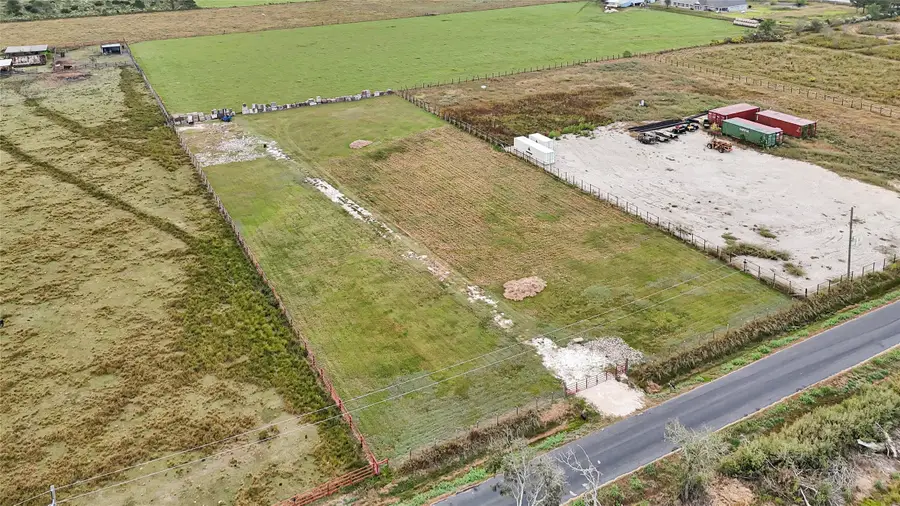 1813 County Road 610, Dayton, TX 77535 - #3