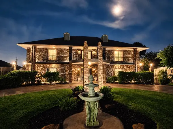 3005 Dow Circle, Deer Park, TX 77536
