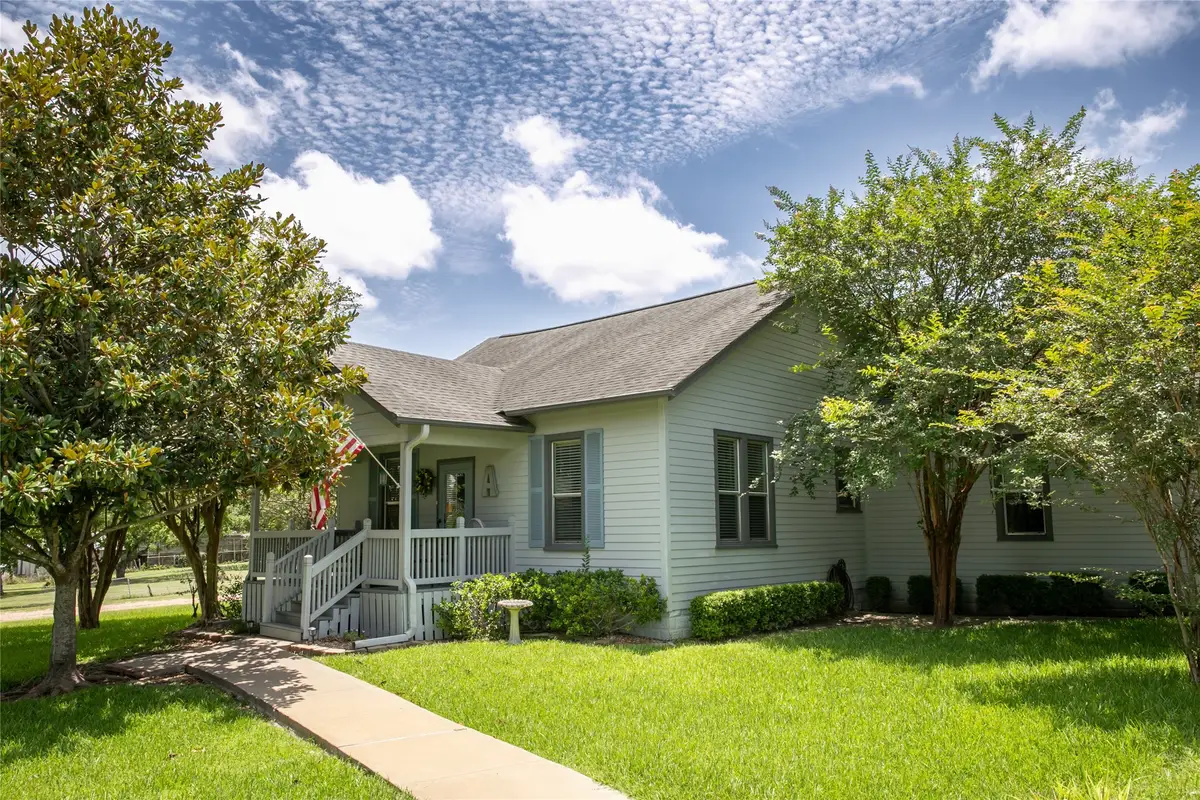 401 N Colorado Street, Burton, TX 77835 - #1