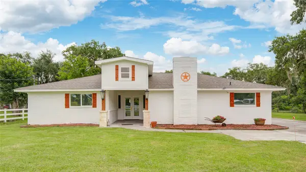 623 County Road 687, Angleton, TX 77515