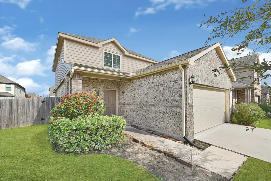 17002 Devon Dogwood Trail, Richmond, TX 77407 - Image #2