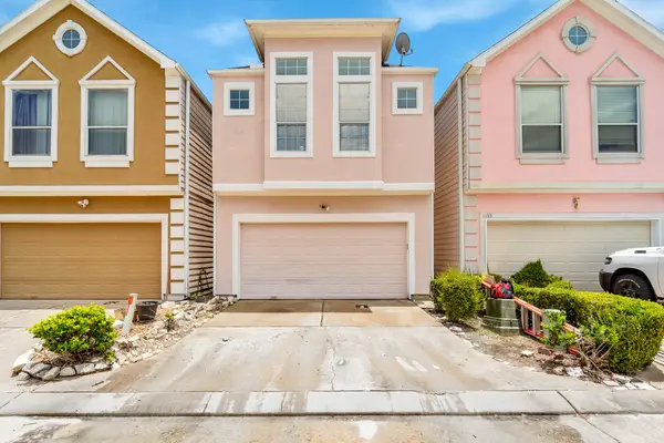 10327 Panther Point Drive, Houston, TX 77099