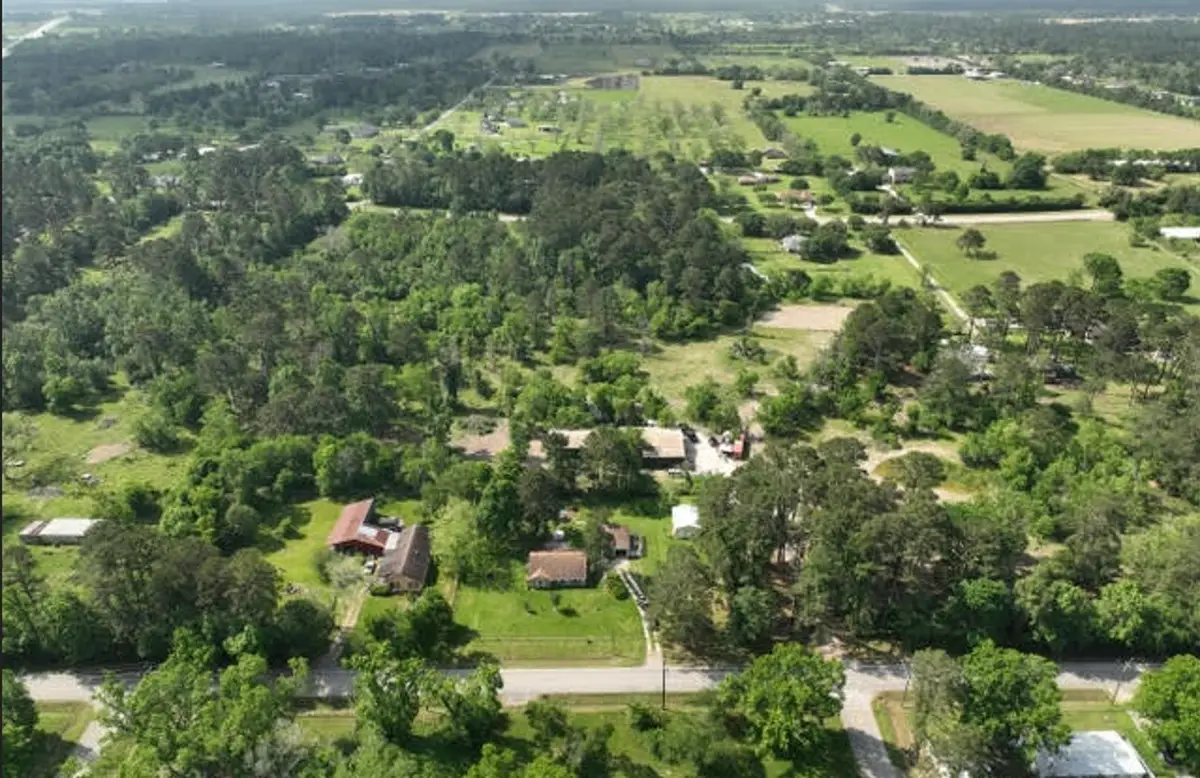 435 Indian Shores Road, Crosby, TX 77532 - Image #1