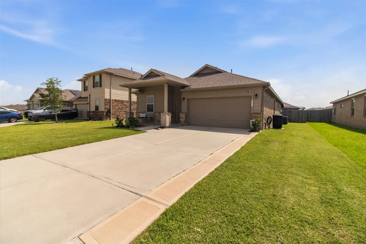 411 Walnut Branch Drive, Baytown, TX 77523 - #1