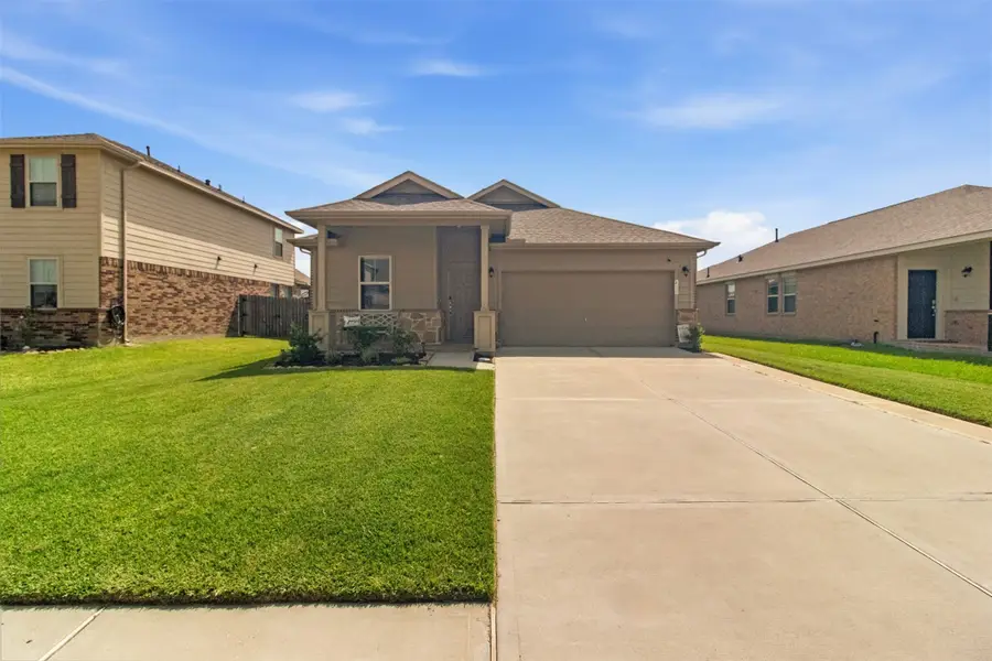 411 Walnut Branch Drive, Baytown, TX 77523 - #3