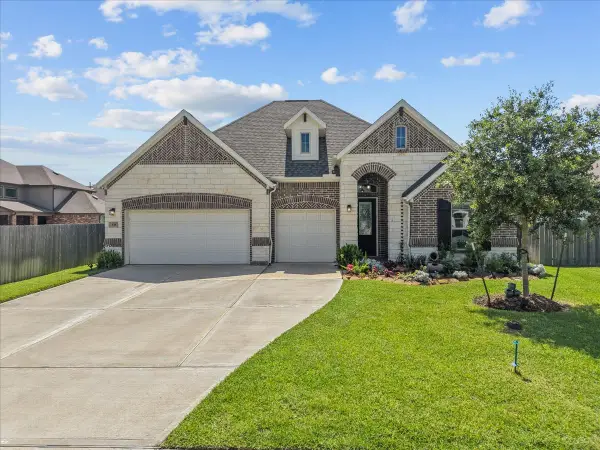 535 Campbell Drive, League City, TX 77573