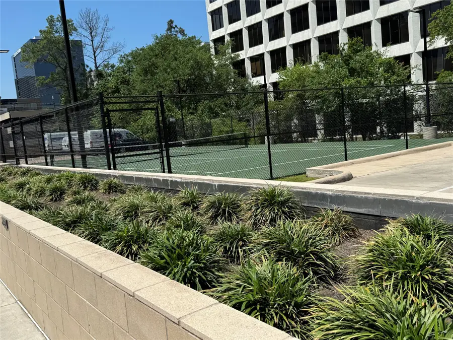 49 Briar Hollow Lane #1201, Houston, TX 77027 - Image #2