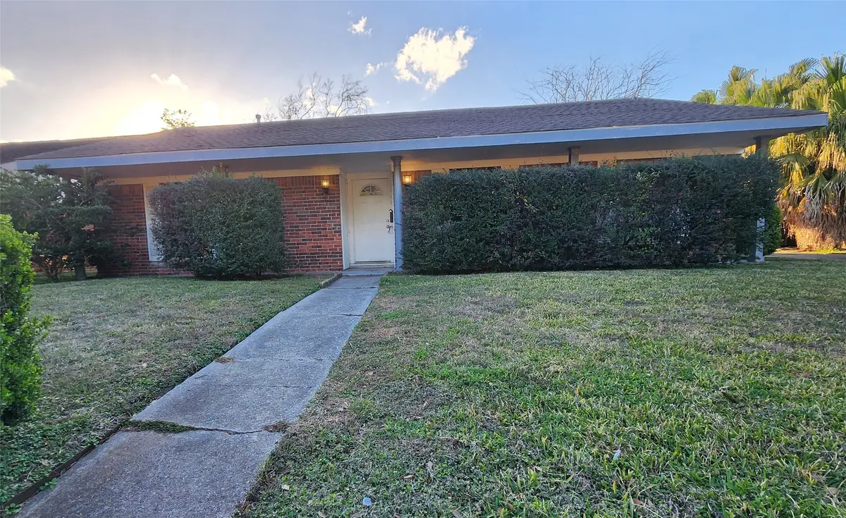 11746 N Kathy Avenue, Houston, TX 77071 - Image #1