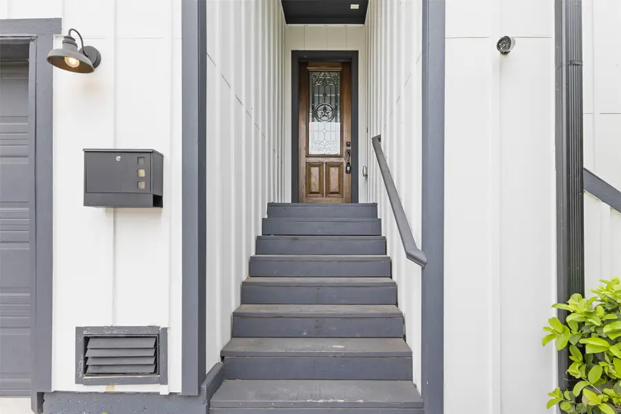 806 E 39th St #A, Houston, TX 77022 - Image #3