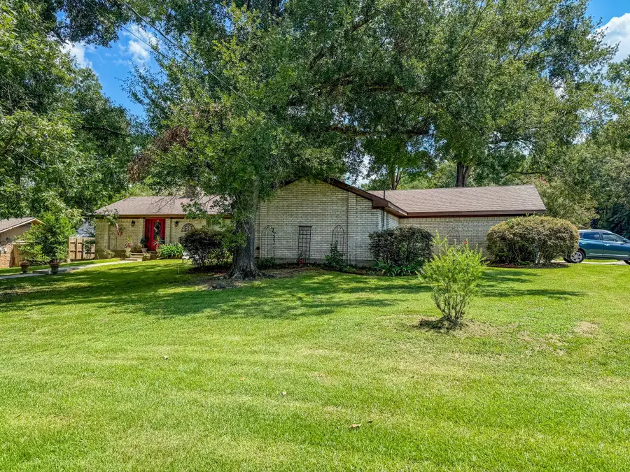 125 Mockingbird, Livingston, TX 77351 - Image #2