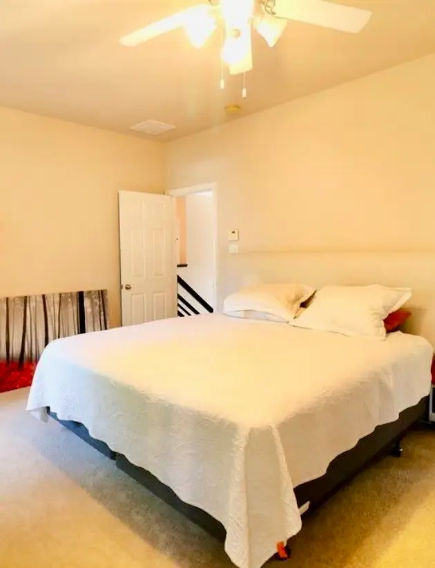 135 S Spinning Wheel Circle, The Woodlands, TX 77382 - #3