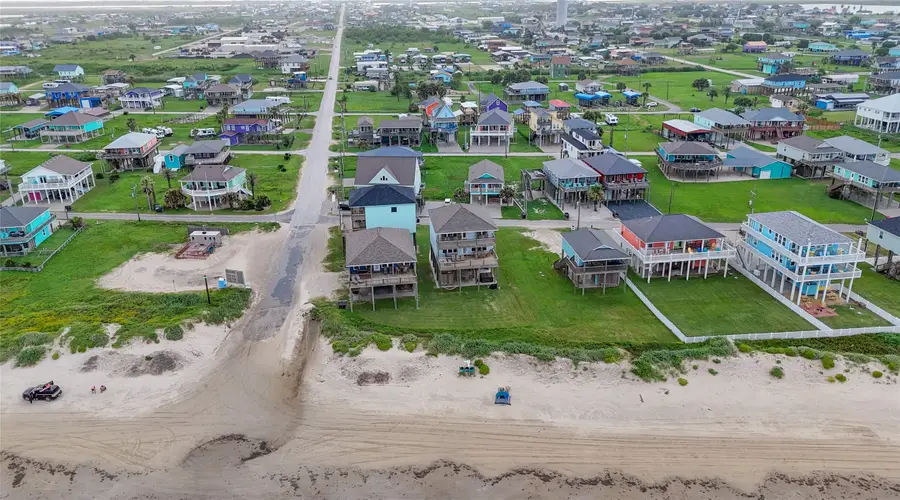 1845 Oleander, Crystal Beach, TX 77650 - Image #3