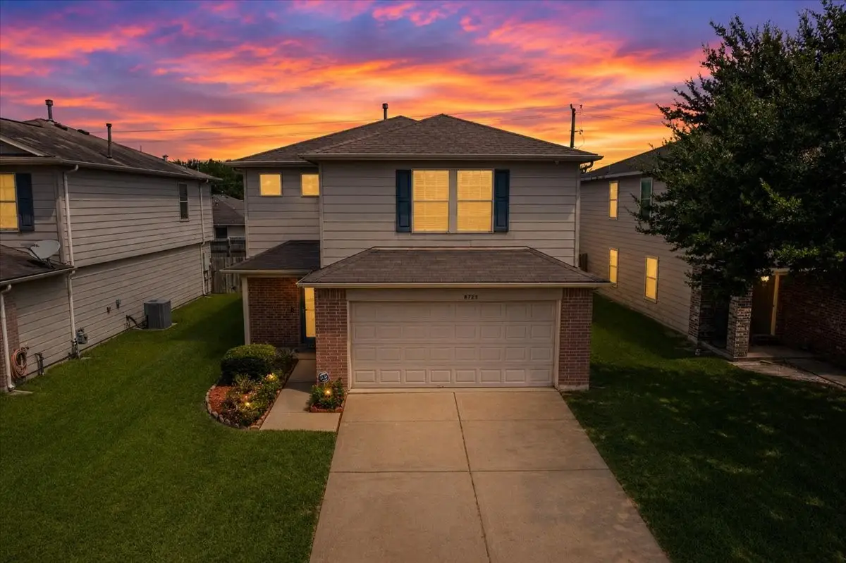 8723 Summerset Meadow Court, Houston, TX 77075 - #1