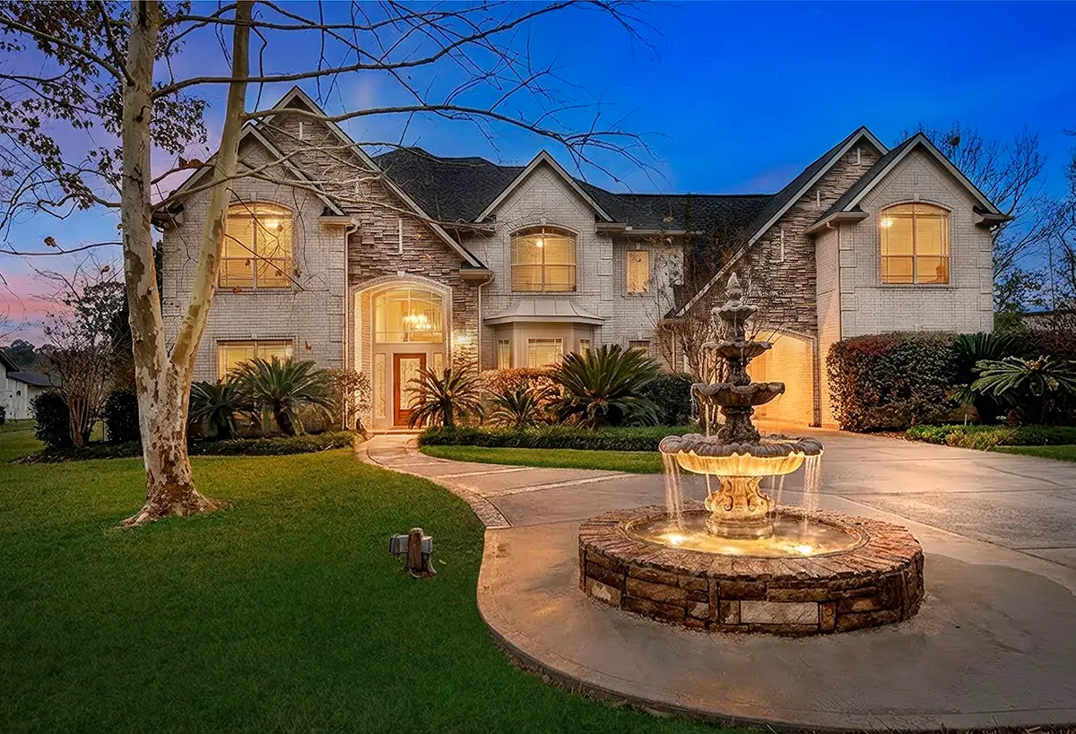 11827 Water Oak Drive, Magnolia, TX 77354 - Image #1