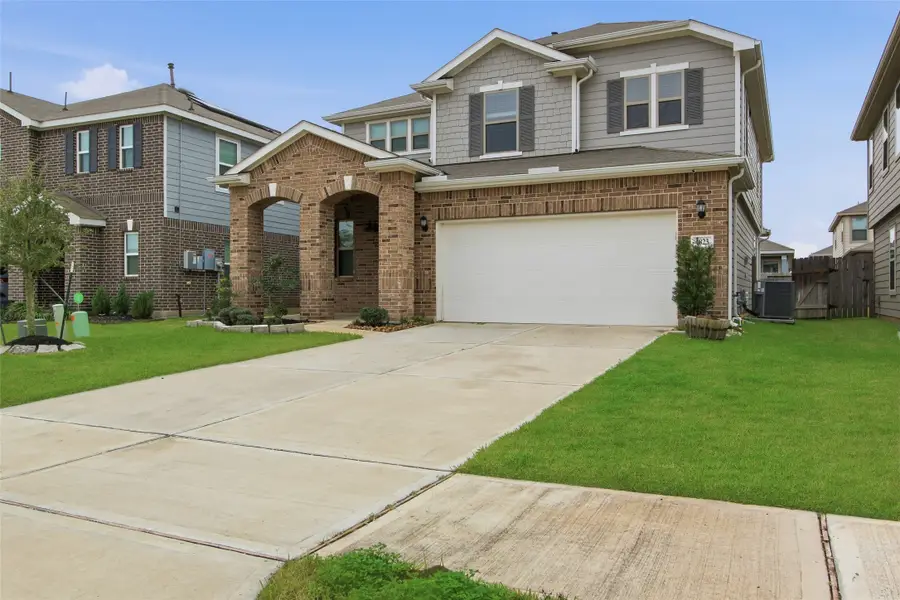 4823 Lucky Fawn Lane, Richmond, TX 77406 - Image #2