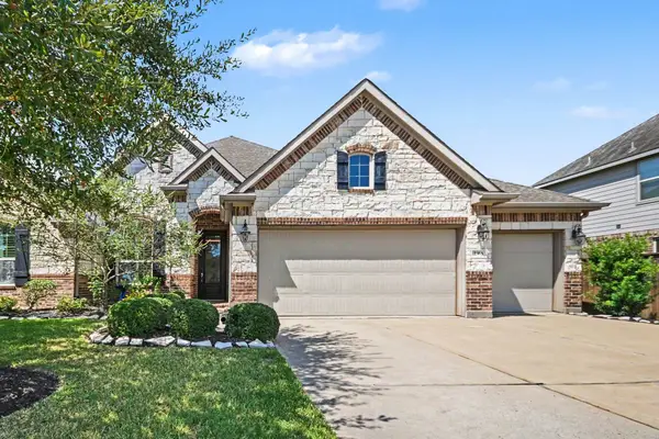 2313 Ashley Falls Lane, League City, TX 77573