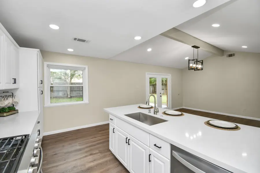 531 Edgebrook Drive, Houston, TX 77034 - #3