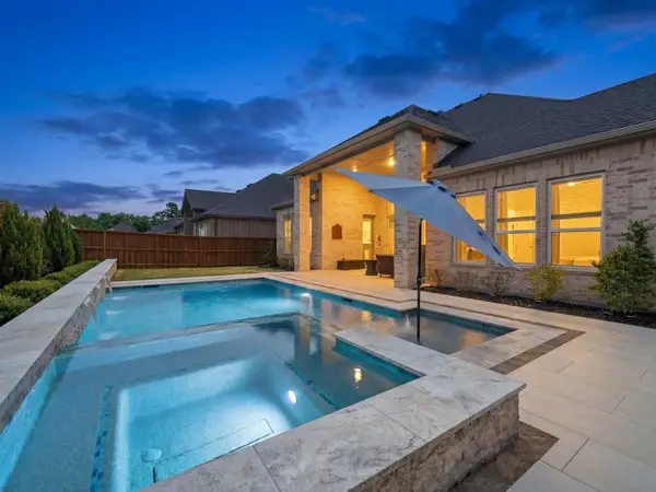 28053 Willow Glen Drive, Spring, TX 77386