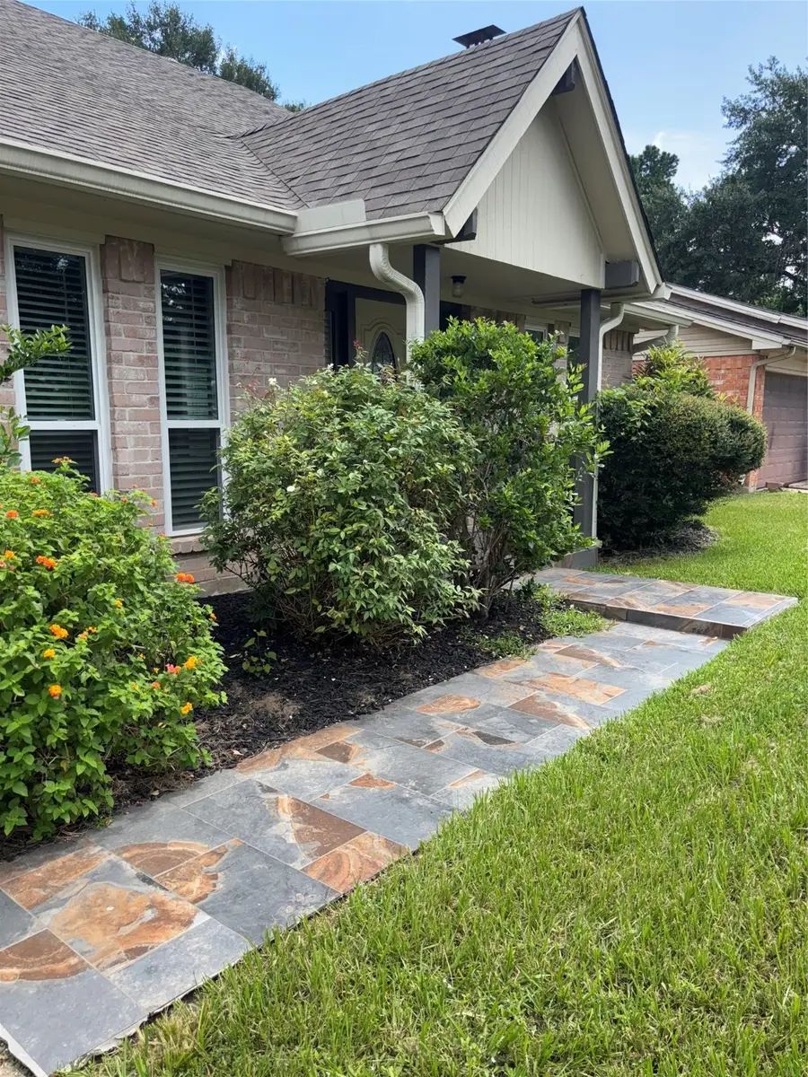 9626 Magnolia Ridge Drive, Houston, TX 77070 - Image #3