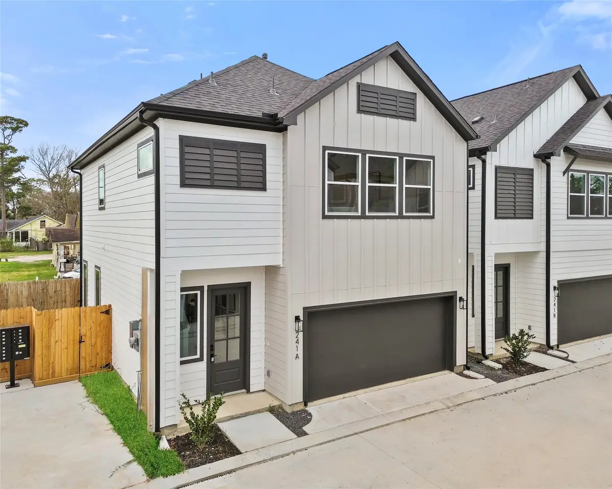 243 Rebecca Street #E, Houston, TX 77022 - #1