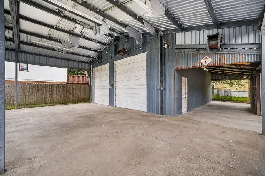 221 11th Street, Dickinson, TX 77539 - #3