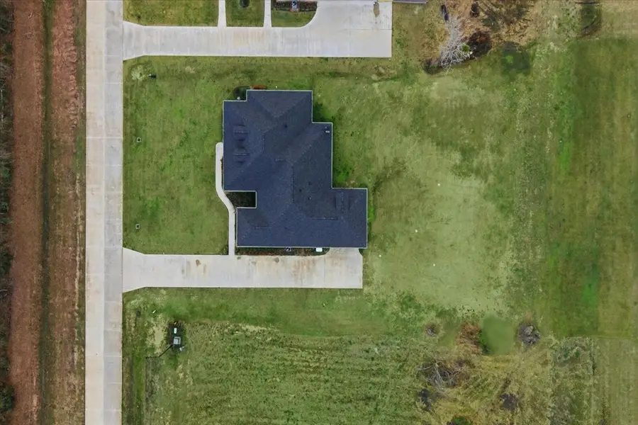 9448 Acadian Way, Orange, TX 77630 - #3