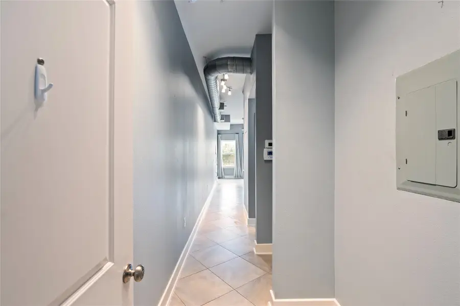 1011 Studemont Street #101, Houston, TX 77007 - #2