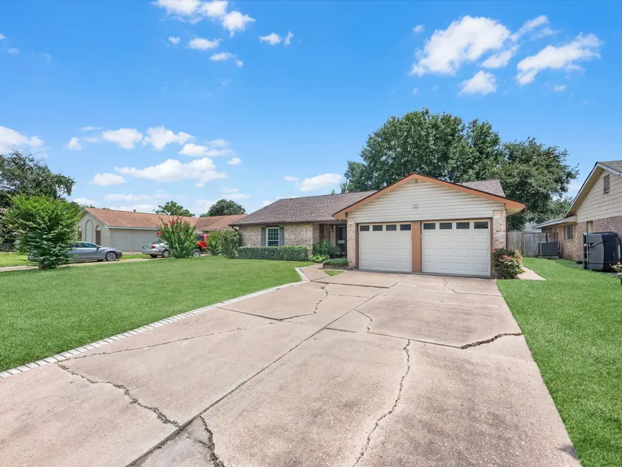 11219 Concho Street, Houston, TX 77072 - #2