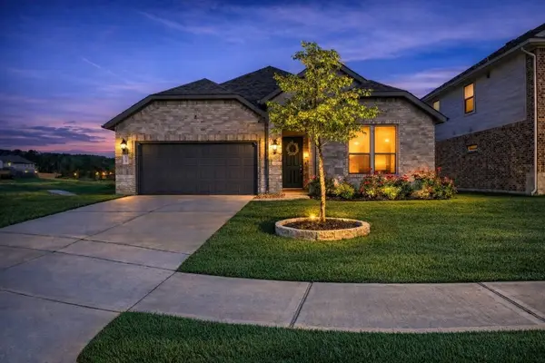 1507 Oakdale Crest Road, Montgomery, TX 77316