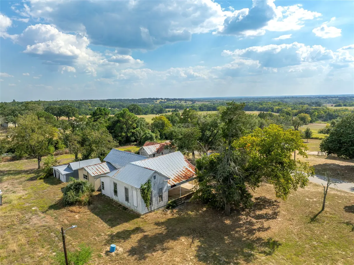 768 Travis Road, Bellville, TX 77418 - Image #1