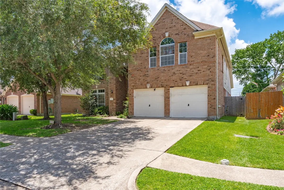 327 Holly Branch Lane, Kemah, TX 77565 - #1